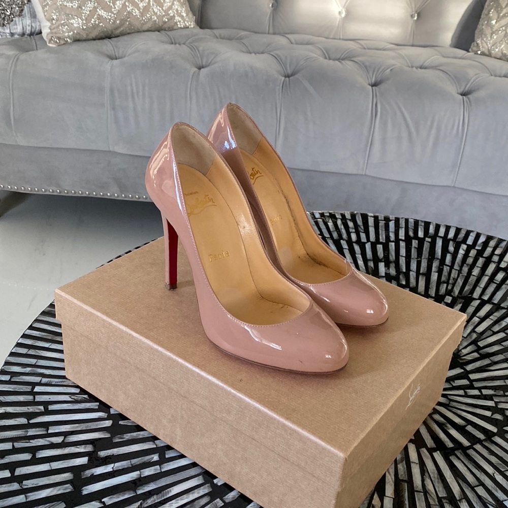 Louboutin authentic shoes - Nude color